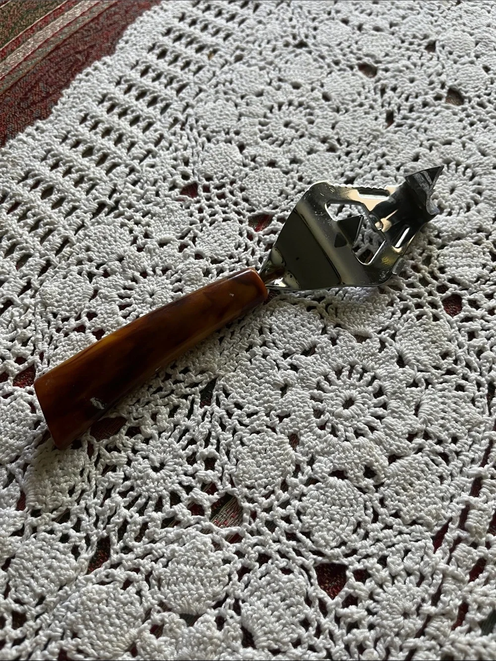 Bakelite mid century multipurpose can bottle opener flat head screw driver